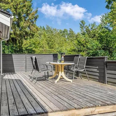 Brunetta - 350m From The Sea By Interhome Hadsund