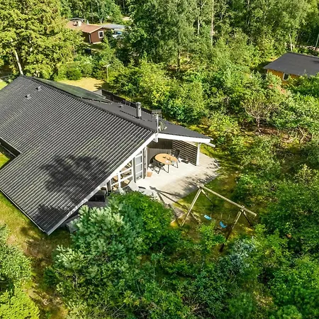 Semesterbostad Brunetta - 350m From The Sea By Interhome