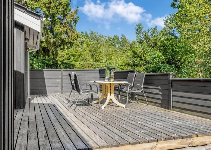 Brunetta - 350m From The Sea By Interhome Hadsund