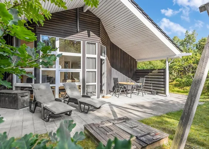 Brunetta - 350m From The Sea By Interhome Hadsund