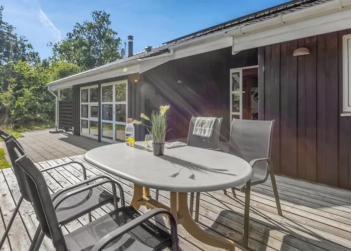 Brunetta - 350m From The Sea By Interhome Hadsund